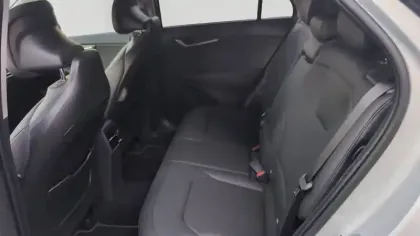 Photo 20 Kia Niro  1.6 GDi Hybride 138 ch DCT6