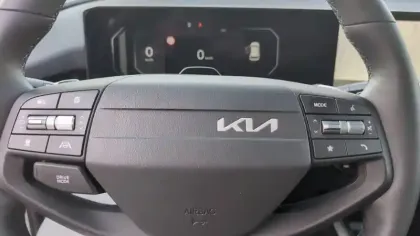Photo 15 Kia Niro  1.6 GDi Hybride 138 ch DCT6