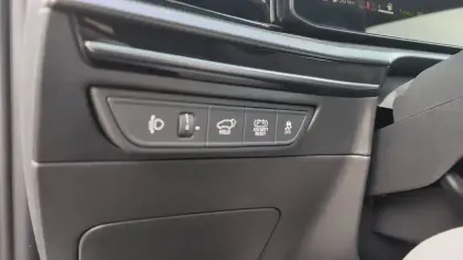 Photo 17 Kia Niro  1.6 GDi Hybride 138 ch DCT6