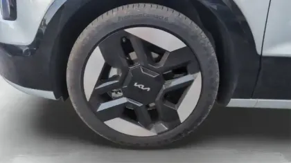 Photo 10 Kia Niro  1.6 GDi Hybride 138 ch DCT6