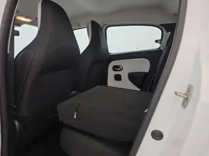 Photo 43 Renault Twingo  III SCe 65