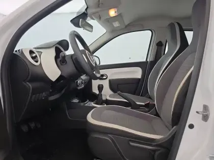 Photo 23 Renault Twingo  III SCe 65