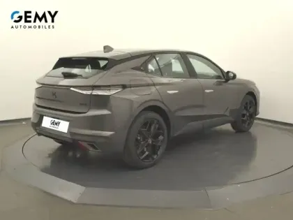 Photo 18 DS DS 4  Hybride E-Tense 225 EAT8