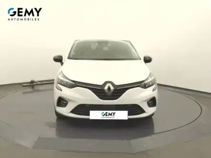 Photo 36 Renault Clio  SOCIETE E-TECH FULL HYBRID 145