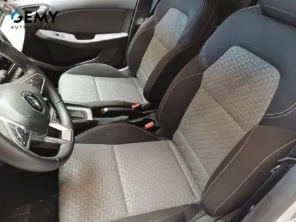 Photo 8 Renault Clio  SOCIETE E-TECH FULL HYBRID 145