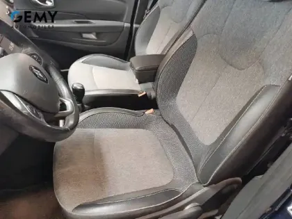 Photo 8 Renault Captur  TCe 90
