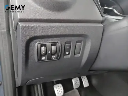 Photo 31 Renault Captur  TCe 90