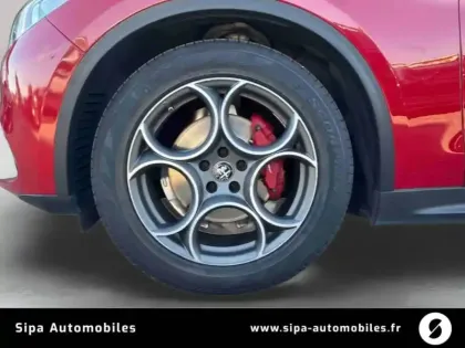 Photo 8 Alfa Romeo Stelvio  2.2 160 ch AT8