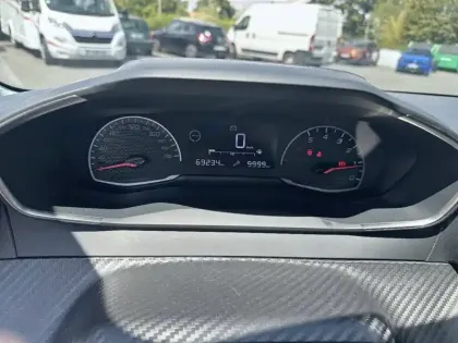 Photo 9 Peugeot 208  PureTech 75 S&S BVM5