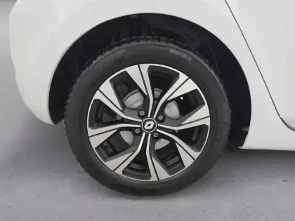 Photo 22 Renault Clio  E-Tech full hybrid 145