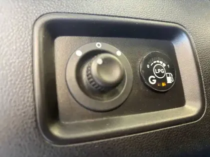 Photo 29 Dacia Duster  ECO-G 100 4x2