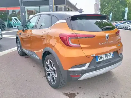 Photo 30 Renault Captur  E-Tech Plug-in 160 - 21