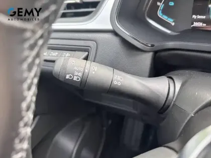 Photo 18 Renault Captur  E-Tech full hybrid 145