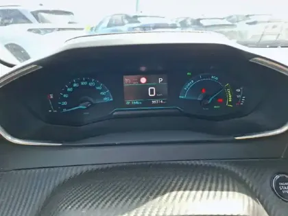 Photo 9 Peugeot 208  Electrique 50 kWh 136ch