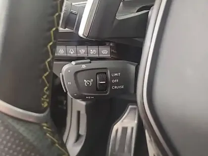 Photo 25 Peugeot 508  Hybrid4 360 e-EAT8 Peugeot Sport Engineered