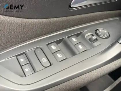 Photo 26 Peugeot 308  SW PHEV 180 e-EAT8