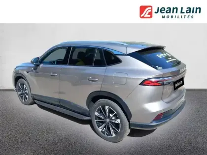 Photo 6 Mg EHS  1.5T PHEV 272 ch