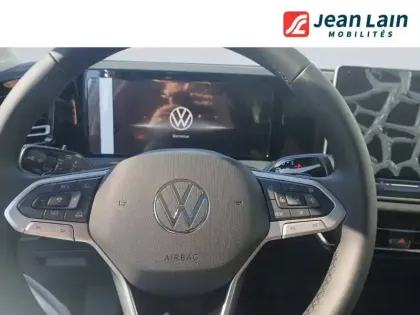 Photo 11 Volkswagen Tiguan  1.5 eTSI 150ch DSG7