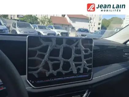 Photo 15 Volkswagen Tiguan  1.5 eTSI 150ch DSG7