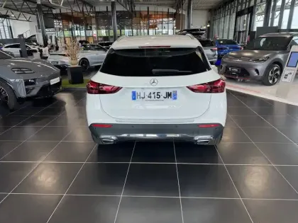 Photo 5 Mercedes GLA  180 d 8G-DCT