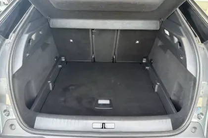Photo 12 Peugeot 3008  Hybrid 136 e-DCS6