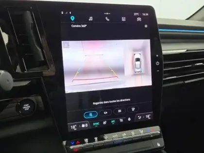 Photo 40 Renault Austral  E-Tech hybrid 200