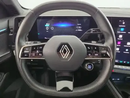 Photo 31 Renault Austral  E-Tech hybrid 200