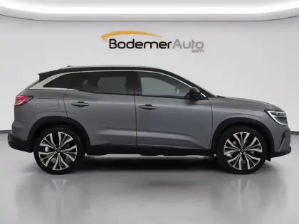 Photo 20 Renault Austral  E-Tech hybrid 200