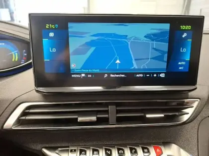 Photo 15 Peugeot 3008  Hybrid 225 e-EAT8