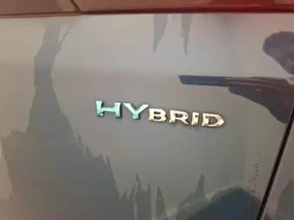 Photo 34 Peugeot 3008  Hybrid 225 e-EAT8