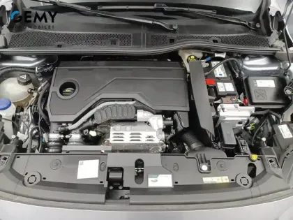 Photo 11 Peugeot 208  Hybrid 100 e-DCS6