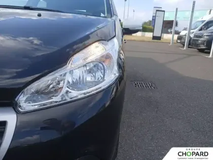 Photo 13 Peugeot 208  PureTech 68ch BVM5
