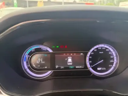 Photo 24 Kia Niro  1.6 GDi Hybride 141 ch DCT6