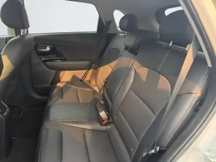 Photo 12 Kia Niro  1.6 GDi Hybride 141 ch DCT6