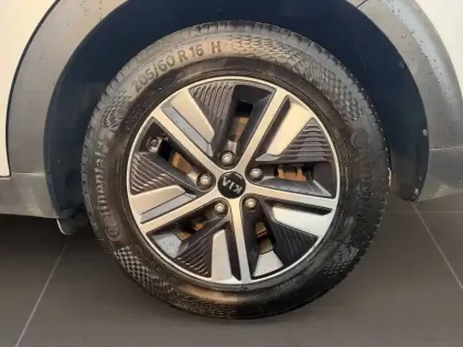Photo 13 Kia Niro  1.6 GDi Hybride 141 ch DCT6