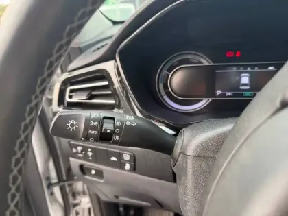 Photo 22 Kia Niro  1.6 GDi Hybride 141 ch DCT6