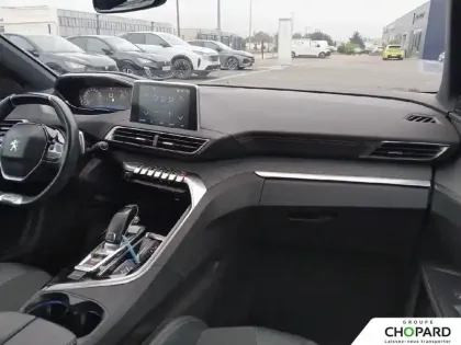 Photo 12 Peugeot 5008  PureTech 180ch S&S EAT8