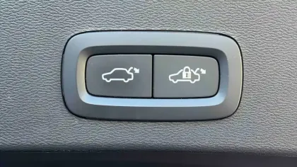 Photo 5 Volvo XC40  T4 Recharge 129+82 ch DCT7