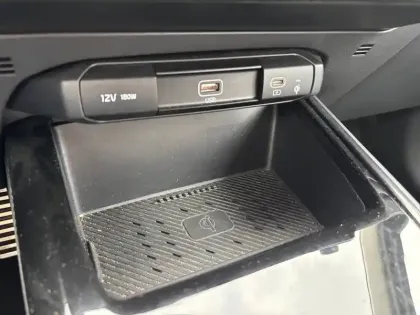 Photo 32 Kia Niro  EV Electrique 204 ch