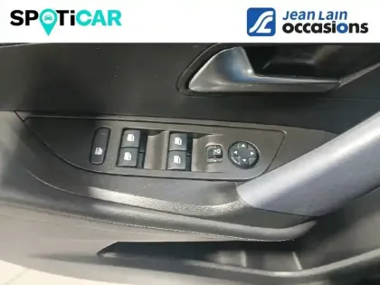 Photo 14 Peugeot 2008  PureTech 130ch S&S BVM6