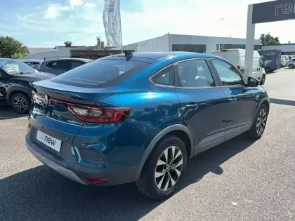 Photo 9 Renault Arkana  E-Tech hybride 145 - 22