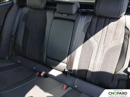 Photo 18 Peugeot 408  PHEV 180 e-EAT8