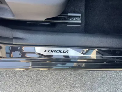 Photo 15 Toyota Corolla  Touring Sports Hybride 140ch