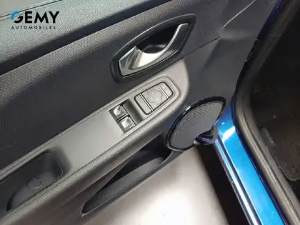 Photo 13 Renault Clio  dCi 75 Energy