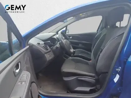 Photo 23 Renault Clio  dCi 75 Energy
