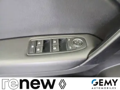 Photo 15 Renault Captur  TCe 90