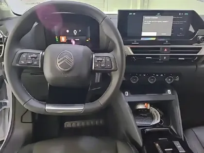Photo 7 Citroën C4  Hybride 145 ch e-DCS6