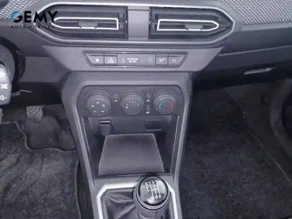 Photo 33 Dacia Jogger  TCe 110 7 places