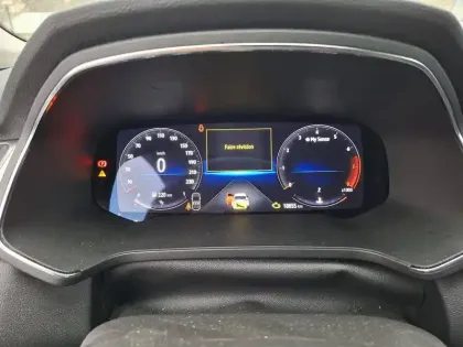 Photo 12 Renault Captur  TCe 90