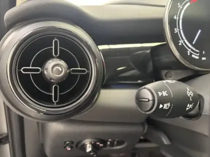 Photo 44 Mini Mini Hatch 5 Portes Cooper 136 ch DKG7